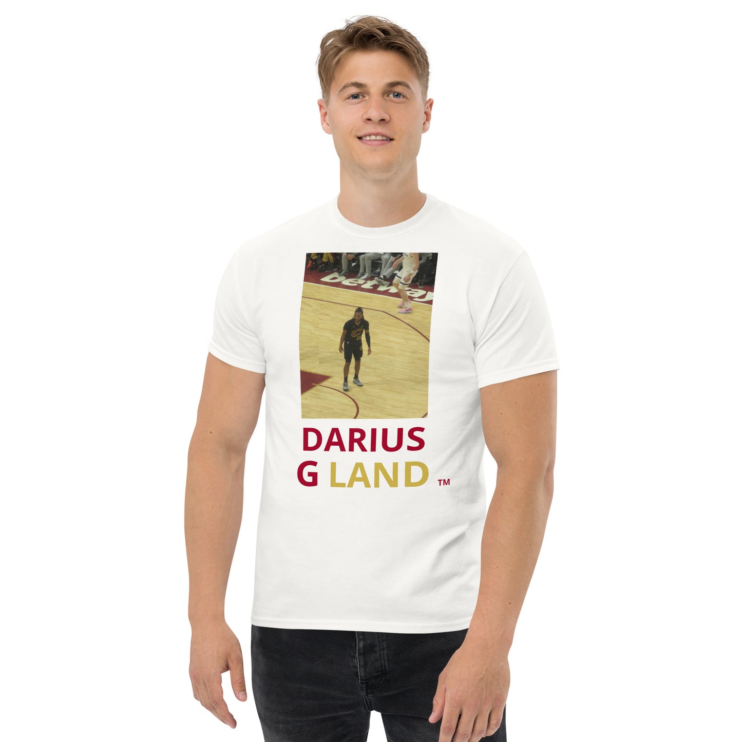 Darius G LAND